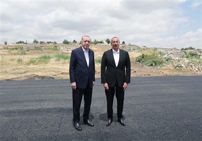 نگاه تحلیلگران ترکیه به عقب نشینی اردوغان در مقابل علی اف