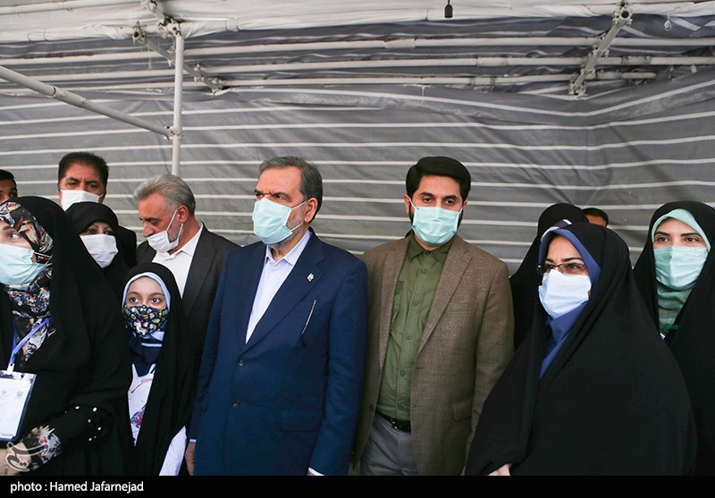 محسن رضایی میرقائد نامزد سیزدهمین دوره ریاست جمهوری اسلامی پای صندوق رای در حرم مطهر حضرت عبدالعطیم الحسنی(ع) شهرری