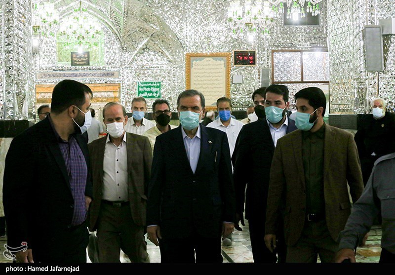 محسن رضایی میرقائد نامزد سیزدهمین دوره ریاست جمهوری اسلامی پای صندوق رای در حرم مطهر حضرت عبدالعطیم الحسنی(ع) شهرری