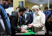 حضور سعید جلیلی در شعبه اخذ رأی مستقر در مسجد فاطمیه محله خزانه تهران