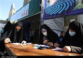نامزد های نمایندگی ششمین دوره انتخابات شورای شهر تهران پای صندوق رای در شعبه اخذ رأی مستقر در حرم حضرت عبدالعظیم حسنی(ع) جهت شرکت در سیزدهمین دوره انتخابات ریاست جمهوری و شوراهای شهر