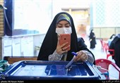 انتخابات 1400 در امام زاده صالح (ع) تهران با حضور پرشور مردم در پای صندوق های رای برگزار شد.