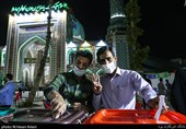 انتخابات 1400 در امام زاده صالح (ع) تهران با حضور پرشور مردم در پای صندوق های رای برگزار شد.