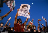 جشن پیروزی ابراهیم رئیسی در انتخابات  در میدان امام حسین(ع)