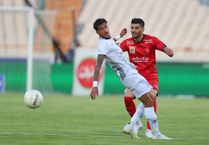 لیگ برتر فوتبال , تیم فوتبال پرسپولیس , تیم فوتبال استقلال , تیم فوتبال ذوبآهن اصفهان , تیم فوتبال سپاهان اصفهان ,