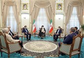 در جلسه نامزدهای انتخابات 1400 با آیت الله رئیسی چه گذشت؟