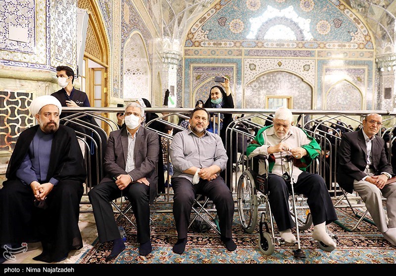 محفل شعر قرار در حرم رضوی