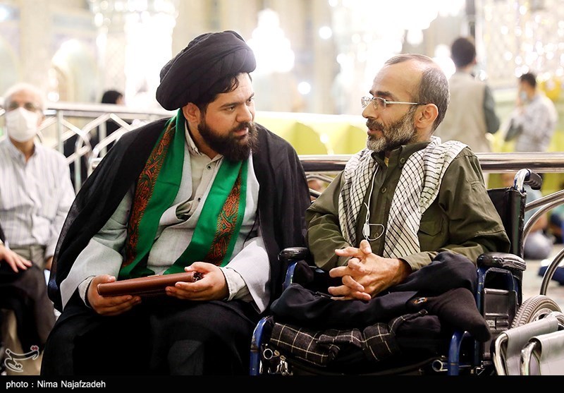 محفل شعر قرار در حرم رضوی