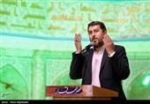 زبان حال آرزومندان "زیارت امام رضا" به بیان شاعرانه "احمد بابایی"/نو سروده‌ای تقدیم به "طفل شیرخواره"+ فیلم