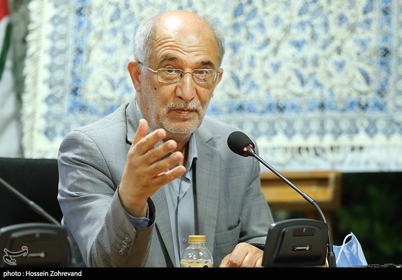 مراسم رونمایی از کتاب جنگ و صلح