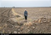 در مسیر سوسنگرد به بستان هنوز آب مورد نیاز به آن مناطق نرسیده و کشاورزان و دامداران همچنان منتظر رهاسازی بیشتری هستند
