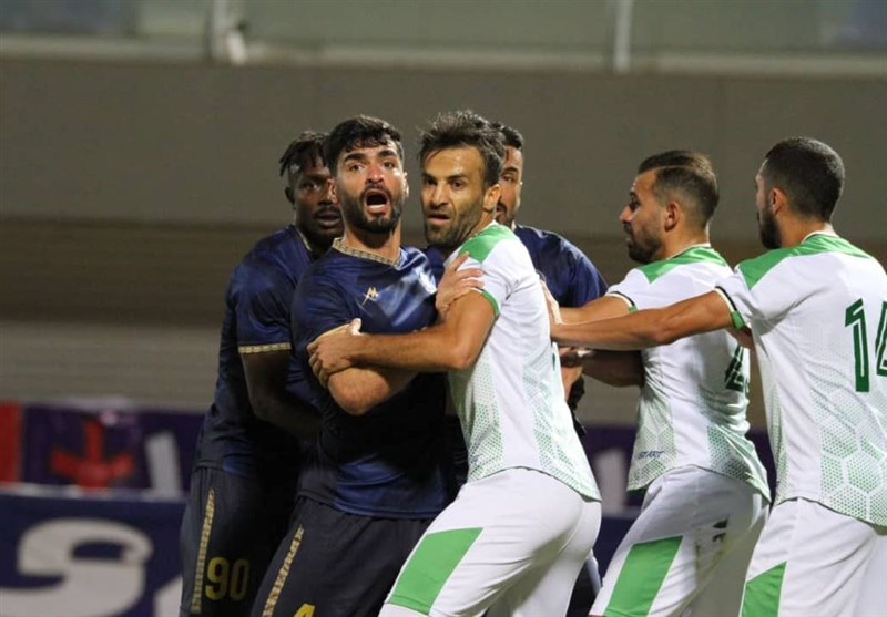 لیگ برتر فوتبال , فوتبال , تیم فوتبال پرسپولیس , تیم فوتبال سپاهان اصفهان , تیم فوتبال استقلال , 