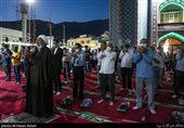اقامه نماز مغرب در حرم امام زاده صالح (ع)