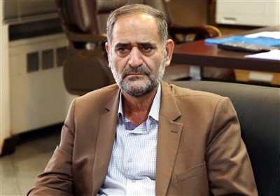 عباس‌پور: واردات خودرو باید خودروسازان را به رقابت وادار کند