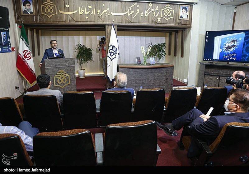 سخنرانی محمد مهدی اسماعیلی وزیر فرهنگ و ارشاد اسلامی در مراسم رونمایی از کتاب«پیاده‌روی اربعین؛ رسانه شیعه»