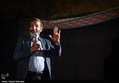 روایتگری حاج حسین یکتا در کهف الشهداء تهران در حاشیه مراسم رونمایی از مستند دستمال سرخها 