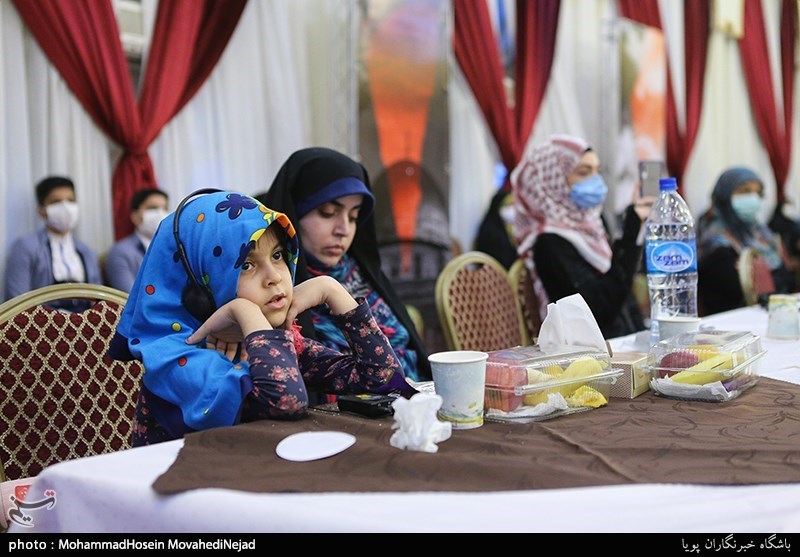 افتتاح کارگاه بین المللی طراحی پوستر وحدت