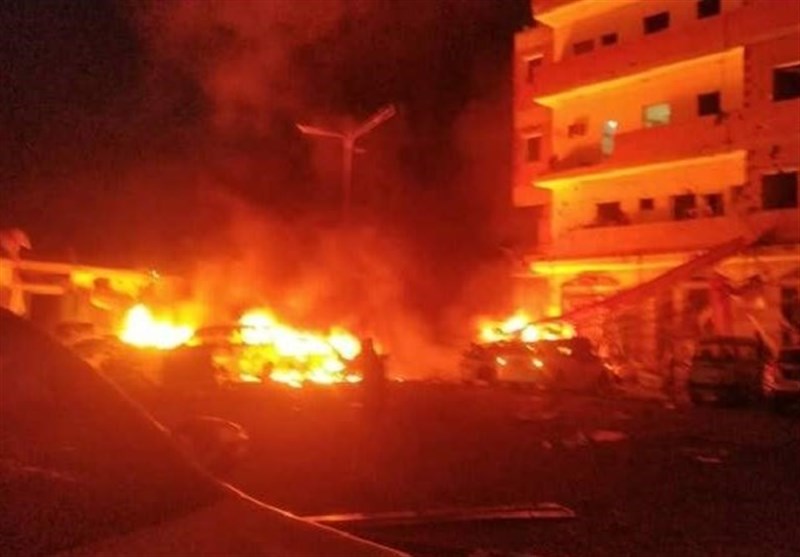 هجوم يمني واسع بالصواريخ والطائرات المسيرة على مقر التحالف السعودي في عدن