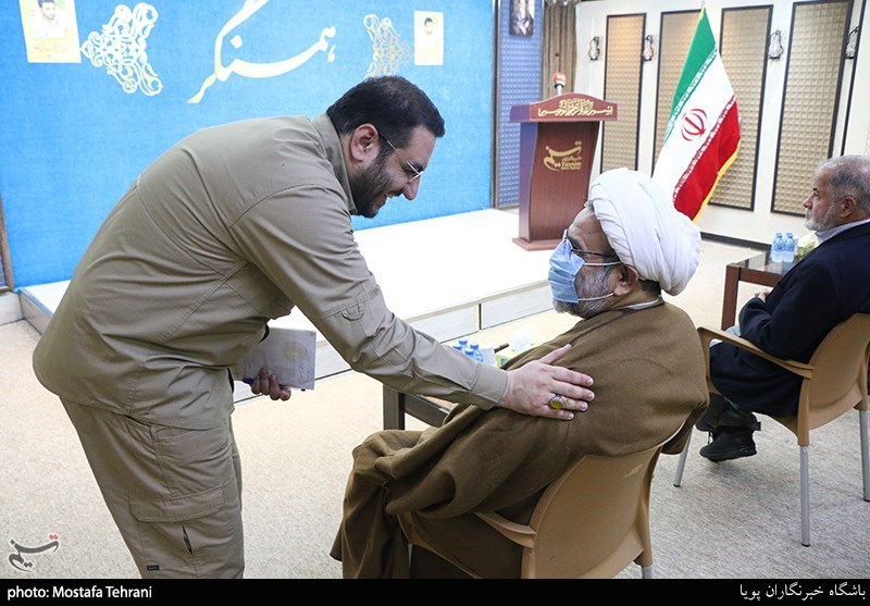 شب خاطره گویی هم رزمان شهید طهرانی مقدم در خبرگزاری تسنیم