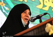 توسعه صنعت ریلی کشور در هر دو بخش مسافری و باری ضرورت دارد