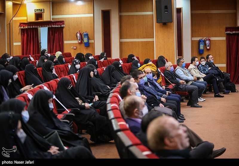 عنوان مراسم چهلمین سالگرد شهید وحید بدر یکتادر فرهنگسرای اندیشه