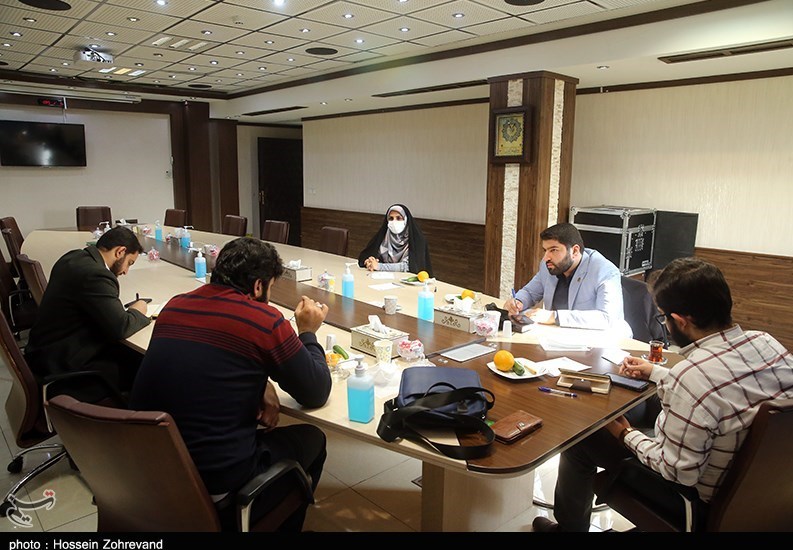 جنبش عدالتخواه دانشجویی , بسیج دانشجویی , انجمن اسلامی دانشجویان مستقل , اتحادیه جامعه اسلامی دانشجویان , روز دانشجو | ١٦ آذر , دفتر تحکیم وحدت , دانشگاه های جمهوری اسلامی ایران , 