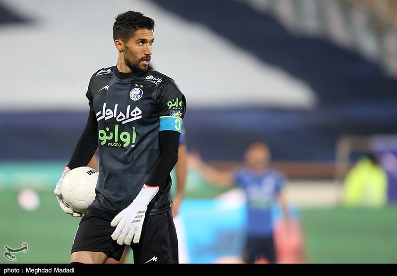 لیگ برتر فوتبال , تیم فوتبال استقلال , تیم فوتبال پرسپولیس , تیم فوتبال سپاهان اصفهان , تیم فوتبال شهر خودرو , تیم فوتبال فجر سپاسی , سید حسین حسینی , گادوین منشا , 