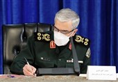 سرلشکر باقری فرارسیدن سال نو میلادی را به همتایان خود تبریک گفت