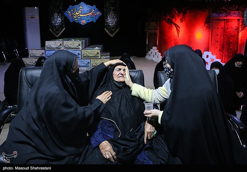 وداع با پیکر شهید دفاع مقدس باب‌الله داوودی