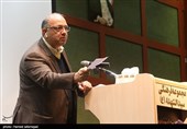 سخنرانی یکی از خیرین مجموعه  شیرخوارگاه رفیده