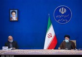  سید ابراهیم رئیسی، رئیس جمهور و احمد وحیدی، وزیر کشور در جلسه جلسه شورای عالی اشتغال