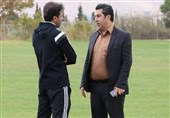 مالک قشقایی: رجب‌زاده اصرار به جدایی داشت/ تیم به سراشیبی افتاده است