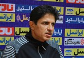 نشست خبری مربی شهر خودرو تحریم شد