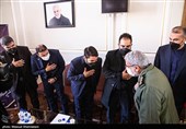 سردار اسماعیل قاآنی فرمانده سپاه قدس سپاه پاسداران در مراسم یادبود شهید حسن ایرلو سفیر ایران در یمن