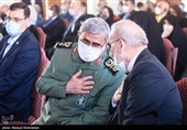 سردار اسماعیل قاآنی فرمانده سپاه قدس سپاه پاسداران در مراسم یادبود شهید حسن ایرلو سفیر ایران در یمن