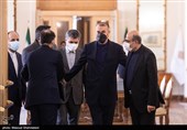 حسین امیرعبدالهیان وزیر امور خارجه در مراسم یادبود شهید حسن ایرلو سفیر ایران در یمن