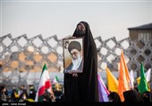 بزرگداشت یوم الله 9 دی در میدان امام حسین