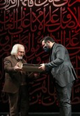 تقدیر از استاد محمدعلی مجاهدی در سوگواره شعر فاطمی،تالار وحدت تهران