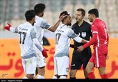 دیدار تیم‌های فوتبال پرسپولیس و تراکتور
