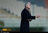 سولدو: زمین ورزشگاه حافظیه، کار را برای تراکتور و فجر سپاسی سخت می‌کند