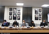 نشست خبری «مستند پرواز یک و بیست دقیقه» 