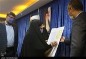 رونمایی از پوستر باشگاه پژوهش با حضور  الهام آزاد نماینده مجلس 