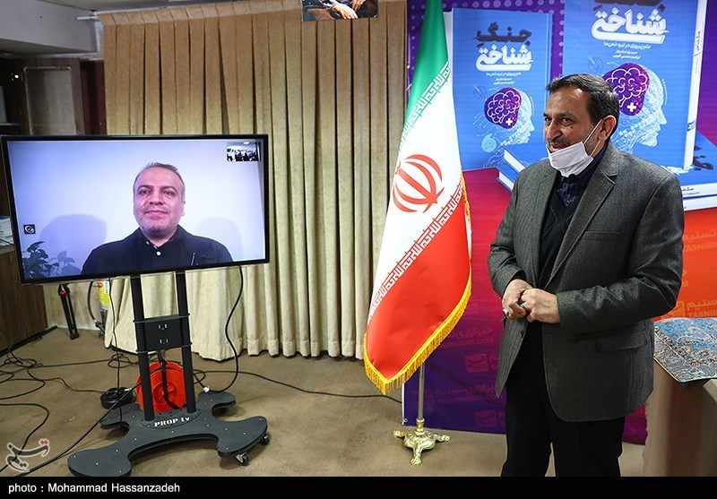 رونمایی از کتاب جنگ شناختی