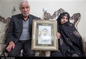 مادر شهید مدافع حرم  علی امرایی