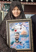 مادر شهید مدافع حرم حمید سیاهکالی