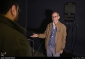 گفت و گو با محمد جهان بین در موزه عبرت