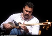 اجرای گروه نوای سیمره به خوانندگی و آهنگسازی مهران غضنفری در چهارمین شب جشنواره موسیقی فجر