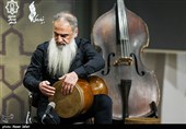 کامبیز گنجه ای در هفتمین شب جشنواره موسیقی فجر