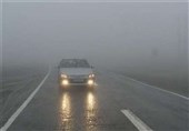 لغزنده بودن جاده‌های استان سمنان در پی بارش باران