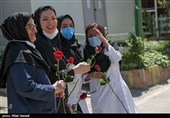 مدافعان سلامت در بیمارستان‌ها «حَوِّلْ حَالَنَا إِلَی أَحْسَنِ الْحَالِ» را برای بیماران گرفتار آرزو می‌کنند + فیلم